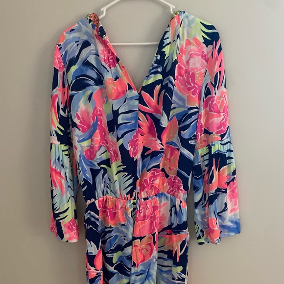 Lilly Pulitzer jump suit very nice - Picture 1 of 5